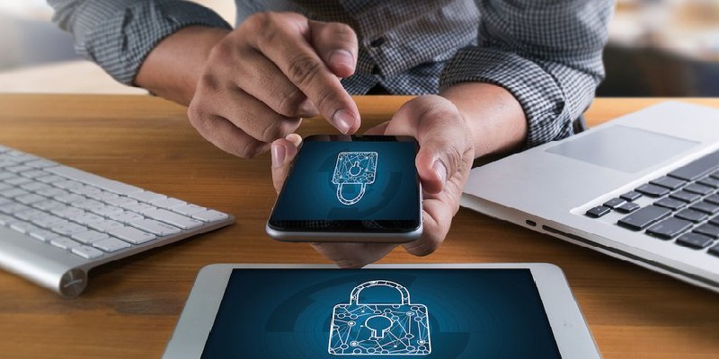 Rising-Emphasis-on-Secured-Bookings-in-Future-Travel-Apps-01-